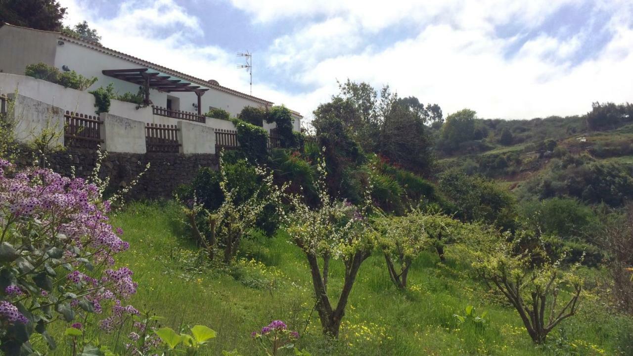 Bella Doramas Casas Rurales Panchita & Millo Moya  Luaran gambar